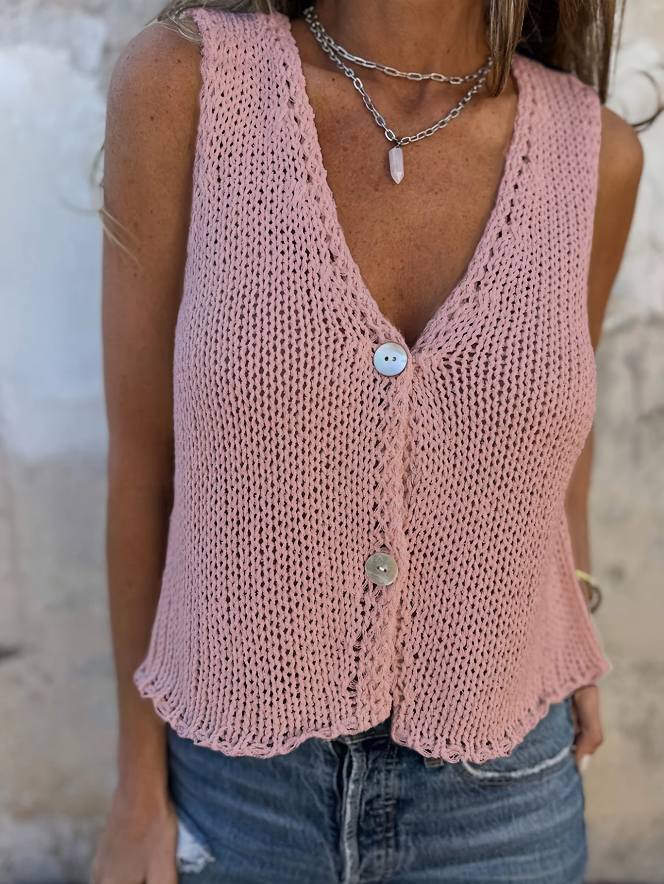 Women's Elegant V-Neck Sleeveless Blouse -