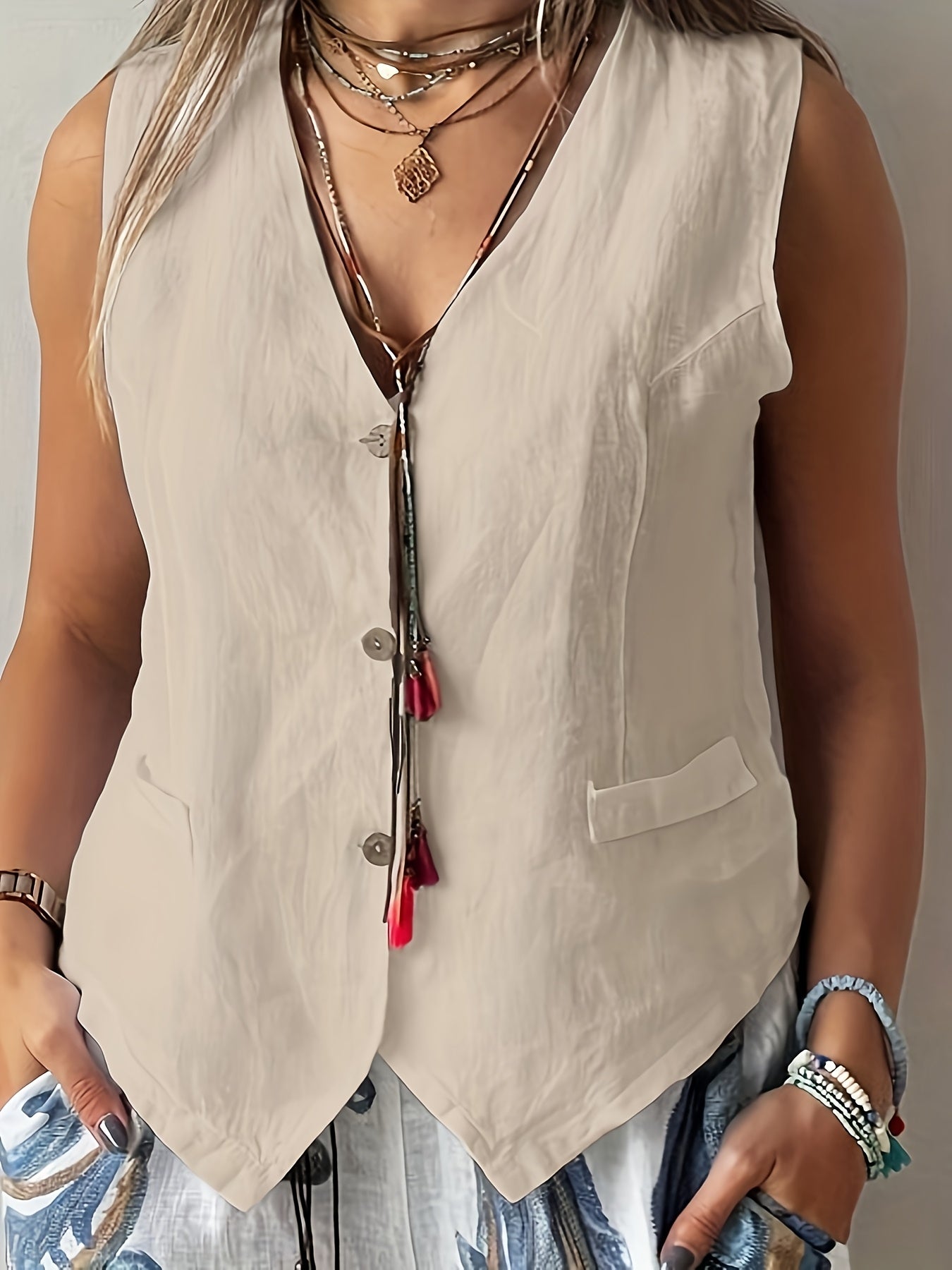 Women's Middle Eastern-Inspired V-Neck Sleeveless Cardigan -