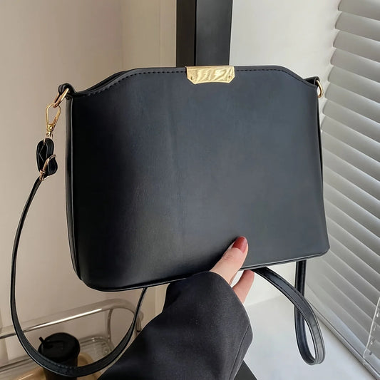 Minimalist Crossbody Bag, Stylish Metal Decor Bucket Bag, Simple Shoulder Bag for Women Luxury Bag, Retro Shell Handbags Purses