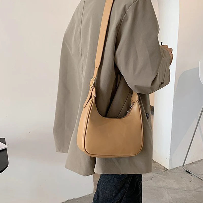tret, Vintage Half-moon Shoulder Bag For Women Soft Leather ,